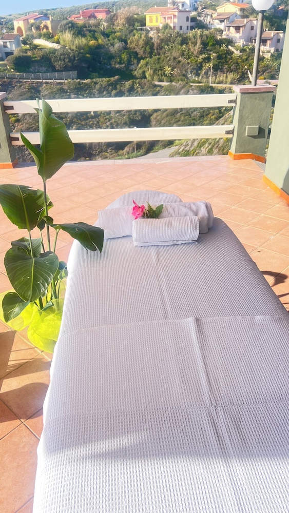 Zeeva Hotel & Resort