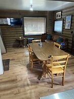 Valdez Lodge