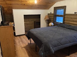 Valdez Lodge