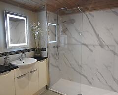 Valley Views - Alpacas - Sleeps 4 - Parking - Pets
