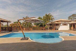 Casa de Campo c Piscina Churrasqueira e Jacuzzi