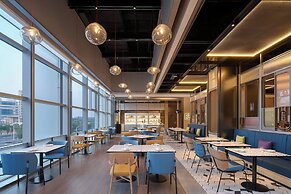 Aloft Shanghai Hongqiao