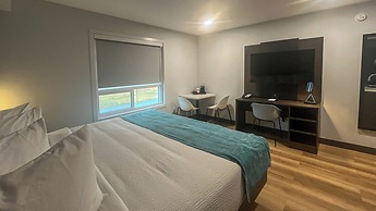 Studio 6 – Fort Frances, On