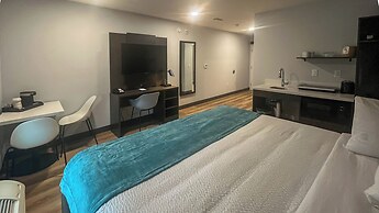 Studio 6 – Fort Frances, On