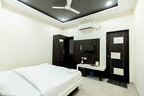 Hotel Basil Inn