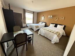 Moosehorn Motor Hotel