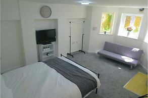 1 Bed Studio - Leamington Spa