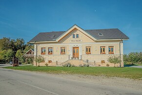 Vila Trate Apartments