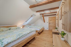 Vila Trate Apartments