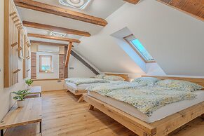 Vila Trate Apartments