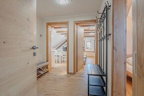 Vila Trate Apartments