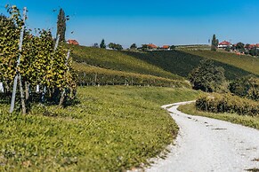 Vila Trate Apartments