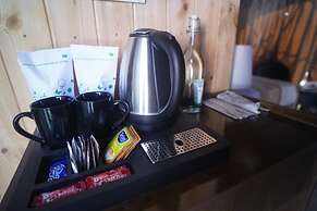 Shiku Glamping Stays
