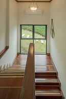 Golden Horizon Villa
