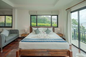 Golden Horizon Villa