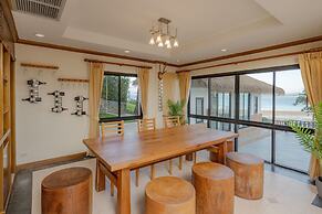 Golden Horizon Villa