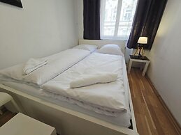Modern 3BR Apartment Near Stadthalle