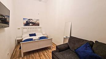 Modern 3BR Apartment Near Stadthalle