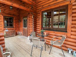 Little Bears Hideaway @ 23 Lakeside