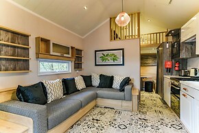 Herons Lake Retreat