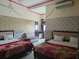 Ramkrishna Bhawan Hotel