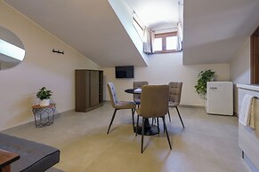 Domus Fabia - Rooms & Apartments