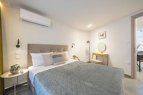Athens Secluded Apartments