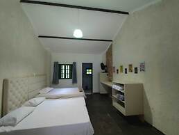 Espaço e Pousada Krisalys