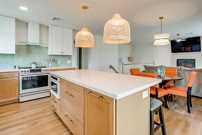 2 Mi to Dtwn: Gorgeous Gilbert Gem w/ Private Yard