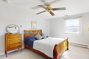 Dog-friendly 5BR Beach Retreat w/ Large Deck