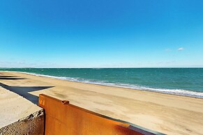Dog-friendly 5BR Beach Retreat w/ Large Deck