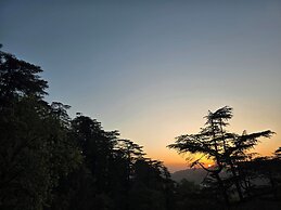 Sapphire B&B Near Mall Road Shimla