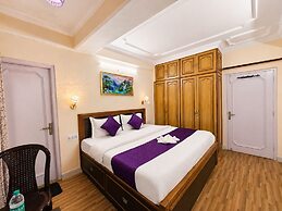 Sapphire B&B Near Mall Road Shimla