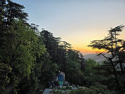 Sapphire B&B Near Mall Road Shimla