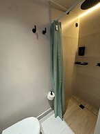 Modern Apt Near Beach & Center -Sunset47