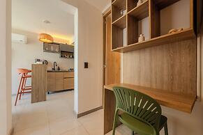 Modern Apt Near Beach & Center -Sunset47