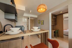 Modern Apt Near Beach & Center -Sunset47