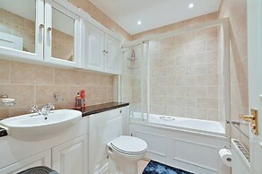 Apartment - Sleeps3 - Close to Warner Bros Studios