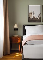 Limehome Athens Geraniou