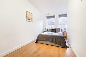 Charming City Apartment on Royal Mile