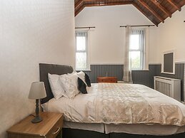 Beechwood House