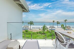 Villas Residences by Playa Caracol Resorts