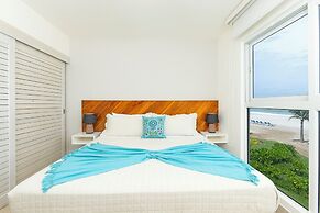Villas Residences by Playa Caracol Resorts