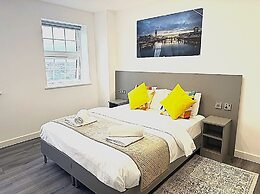 Goodmayes Grand Hotel