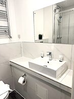 Goodmayes Grand Hotel