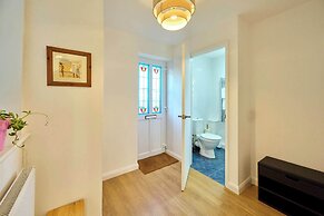 Host Stay Willow Way