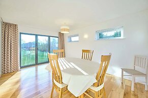 Host Stay Willow Way