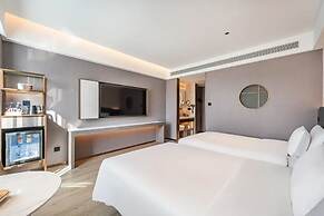 Palace Hotel