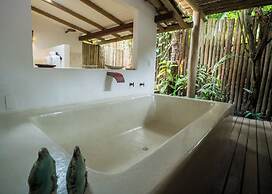 UXUA Alma
