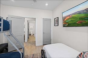 The Show House - Retreat for 10